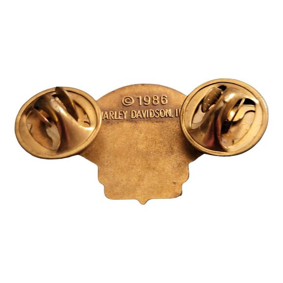 Harley Davidson Ladies Of Harley HOG 2006 Lapel Vest Hat Pin - Picture 2 of 3